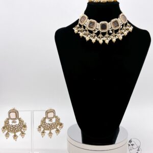Vintage Pearl Collar Set