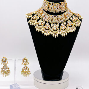 Aisha - Sparkling Pachi Kundan Bridal Necklace Set