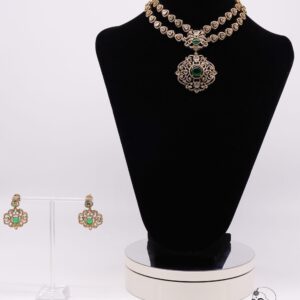 Victorian Kundan Necklace Set