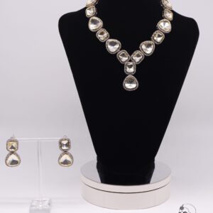 Premium Kundan Necklace Set