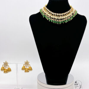 Green Artistry Collar Set