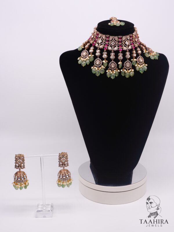 Prisha - Glamorous Kundan Choker Bridal Set