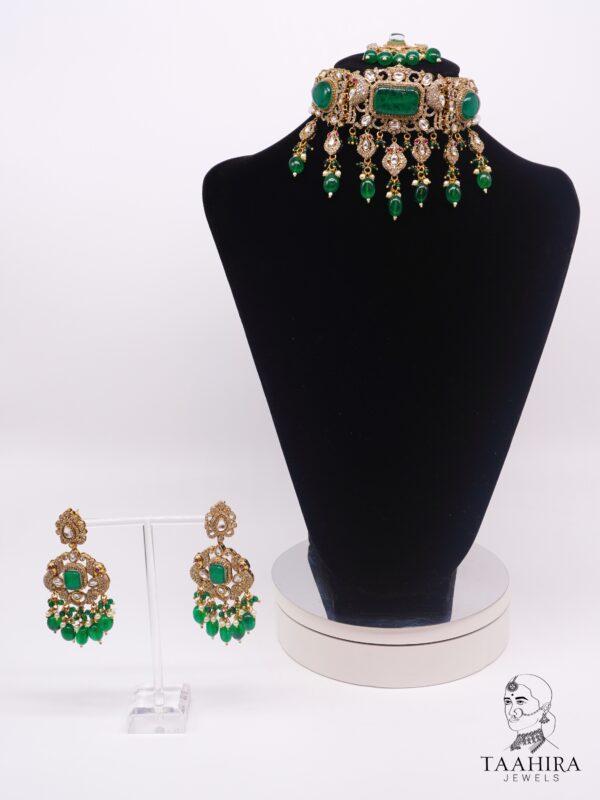 Lekha - Edgy Kundan Choker Bridal Set